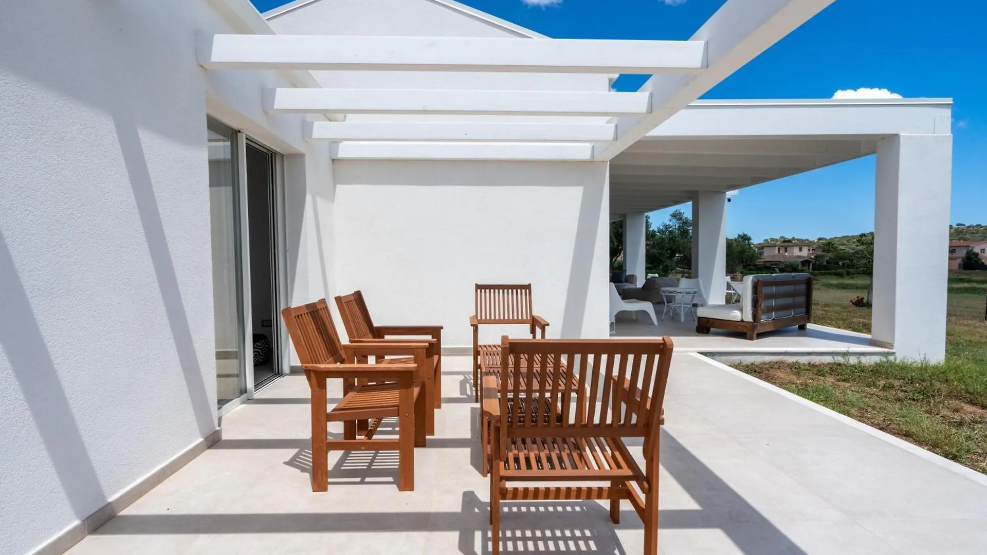 Villa Deg Vista Mare San Teodoro Puntaldia Italy